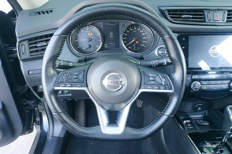 日产 奇骏 2020款 2.0L XL Premium CVT 2WD智联尊享版中控内饰13