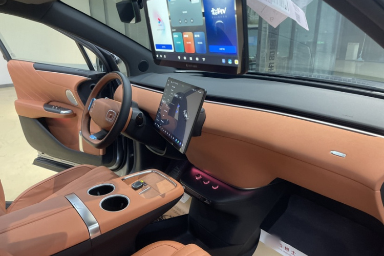 长安启源E07 2025款 增程 四驱 39kWh Ultra高性能版中控内饰7010