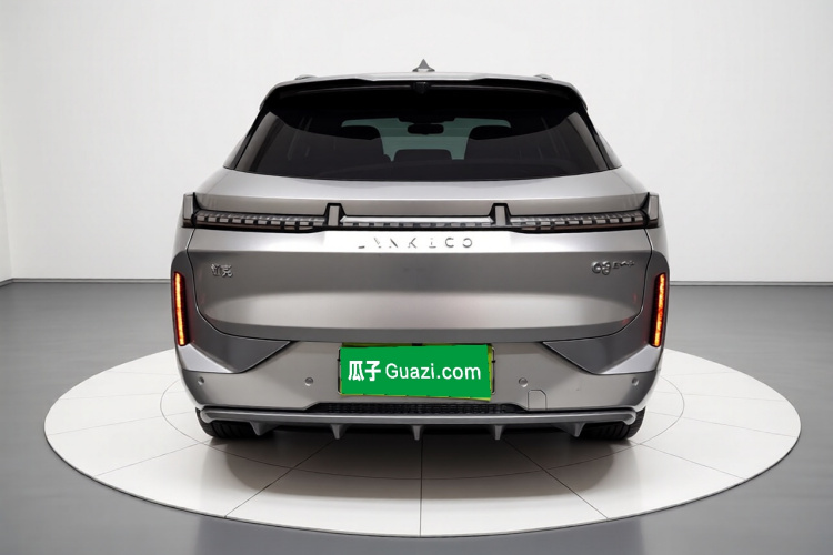 领克08 EM-P 2025款 120km 长续航Pro车身外观6