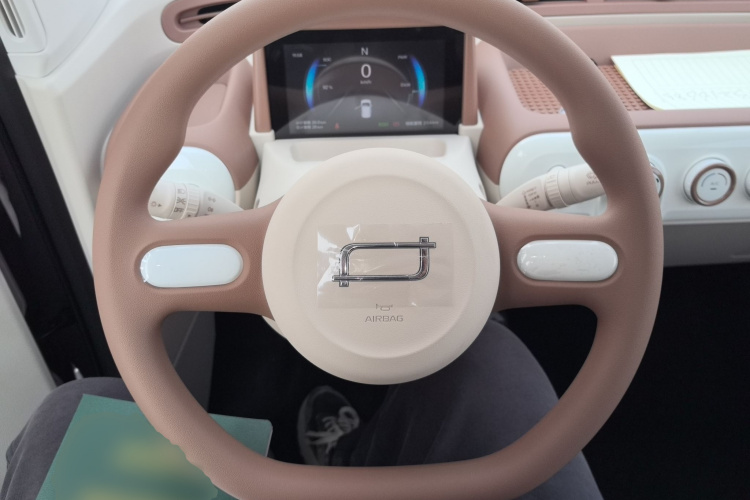 奔腾小马 2026款 222km 萌趣马 Plus中控内饰13