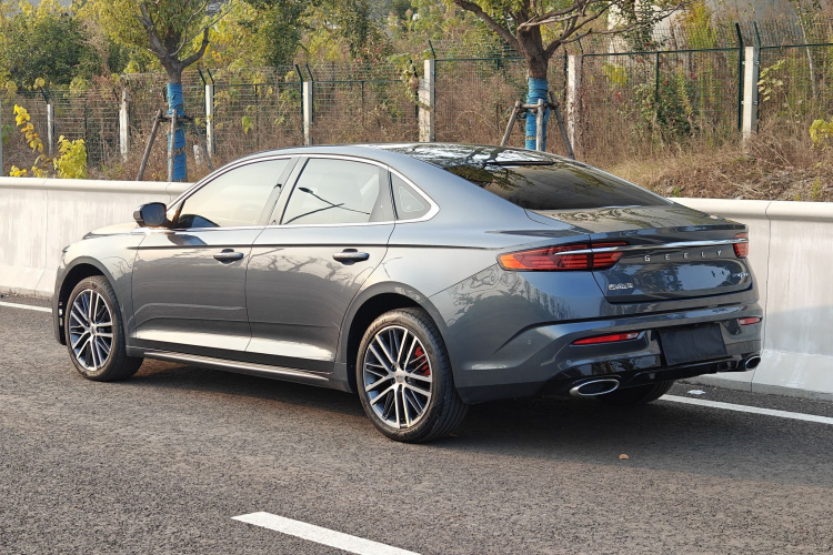 吉利汽车 星瑞 2021款 改款 2.0TD 尊贵型车身外观6004