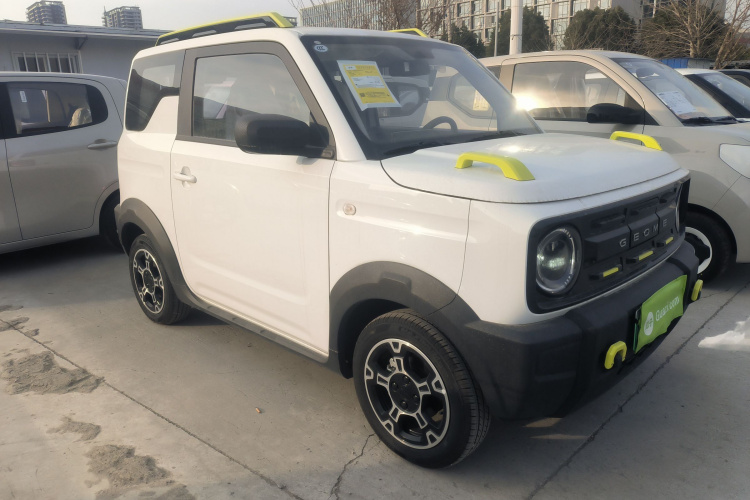 吉利银河 2025款 210km 熊猫骑士车身外观3