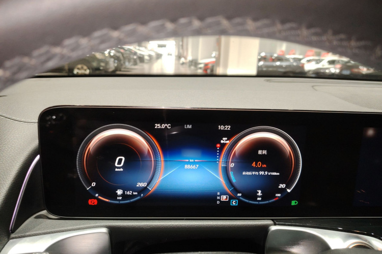 奔驰GLB 2023款 GLB 200 动感型局部细节14