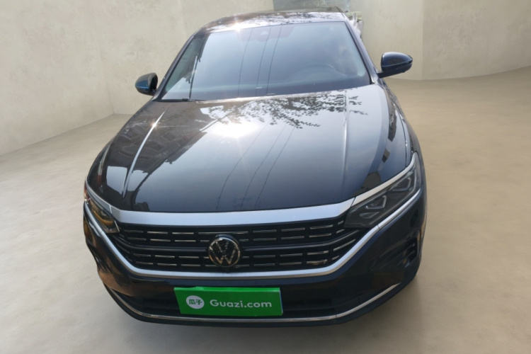 大众 帕萨特 2023款 改款 380TSI 豪华版车身外观2