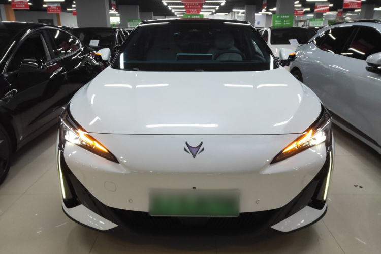 ARCFOX极狐 极狐 阿尔法S5 2024款 708MAX 200kW车身外观2