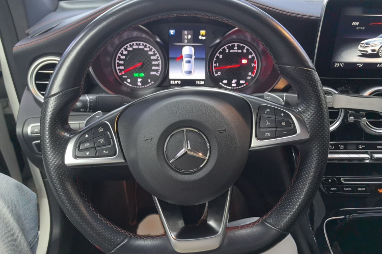 奔驰GLC轿跑 AMG 2017款 AMG GLC 43 4MATIC 轿跑SUV局部细节13