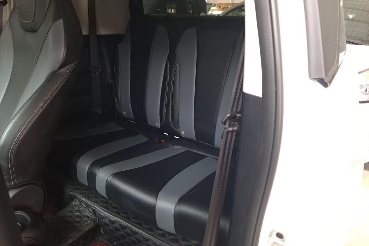 荣威 科莱威CLEVER 2022款 311km元气啵啵版中控内饰7001