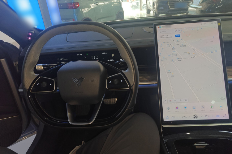 哪吒汽车 哪吒S 2024款 增程 1060版中控内饰12