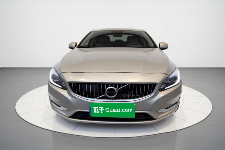 沃尔沃S60 2019款 S60L 改款 T5 智驭菁英版车身外观2
