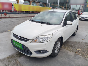 福特 福克斯 2013款 三厢经典 1.8L 手动基本型