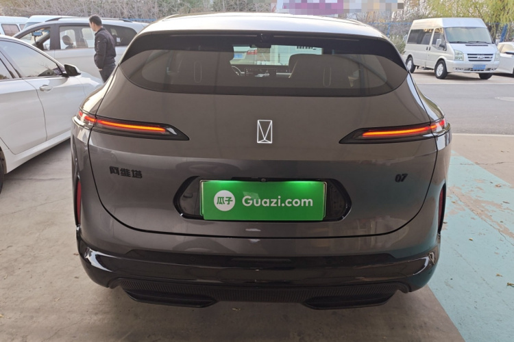 阿维塔07 2024款 Max增程版车身外观6004