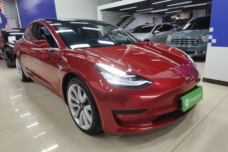 特斯拉 Model 3 2019款 标准续航后驱升级版车身外观3