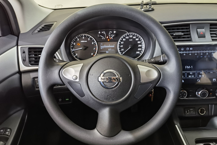 日产 轩逸 2024款 经典 1.6XE CVT舒适版中控内饰7007