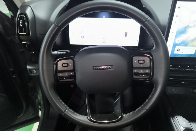 哈弗大狗 PLUS 新能源 2024款 Hi4 102km 潮电版Plus中控内饰13