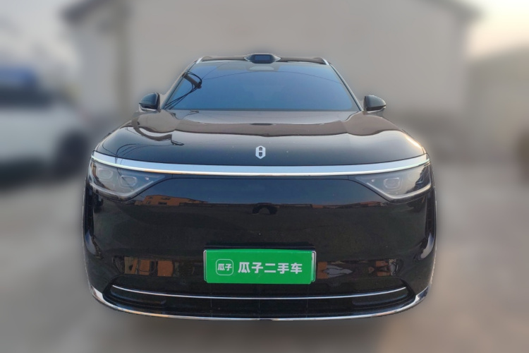 鸿蒙智行 问界M8 2025款 增程 Max+版 53.4kWh 6座版车身外观6001