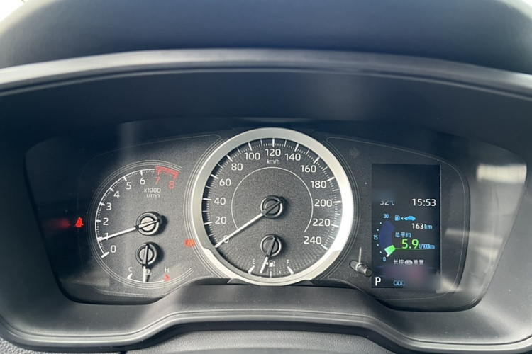 丰田 卡罗拉 2021款 TNGA 1.5L CVT先锋版局部细节14