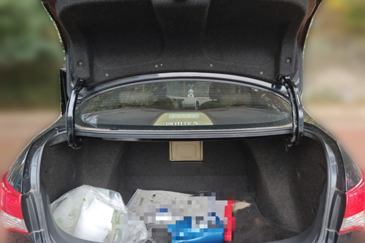 日产 轩逸 2012款 经典 1.6XL 手动豪华版中控内饰23