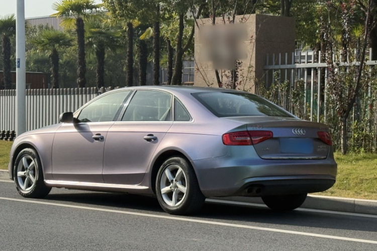 奥迪A4L 2016款 30 TFSI 典藏版 自动舒适型车身外观6004