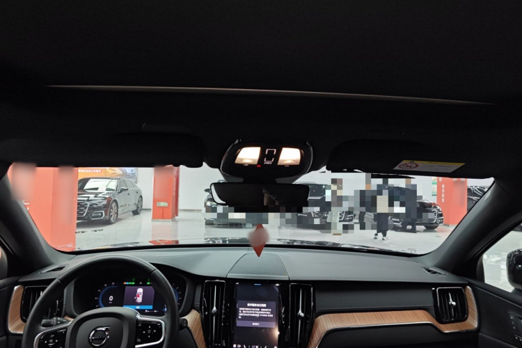 沃尔沃XC60 2024款 B5 四驱智远豪华版中控内饰22