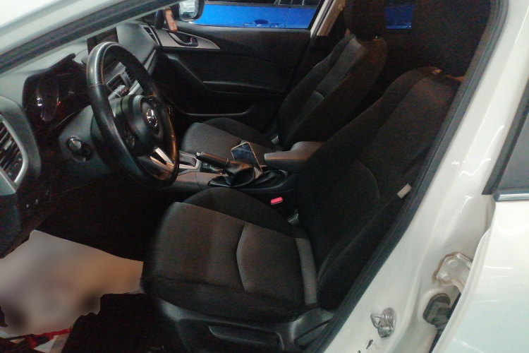 马自达3 昂克赛拉 2019款 云控版 两厢 1.5L 自动舒适型 国VI中控内饰19