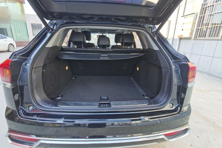 众泰 大迈X7 2018款 2.0T 自动尊贵型中控内饰7006