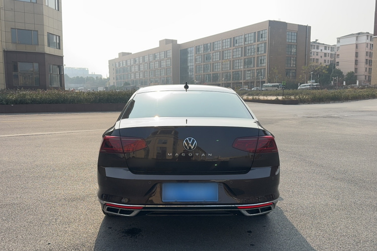 大众 迈腾 2023款 200万辆纪念版 330TSI DSG豪华型车身外观6006