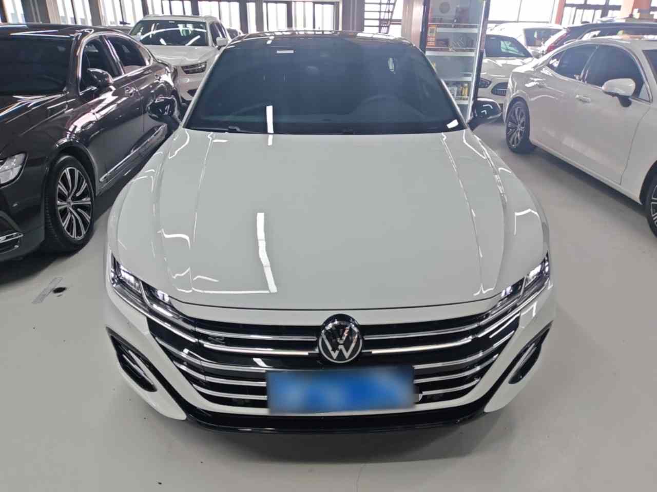 一汽-大众CC 2024款 380TSI 夺目版(1)