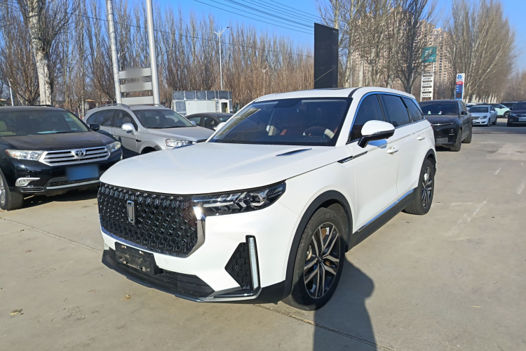 奔腾T99 2022款 20TD 自动运动尊享型特装版车身外观1