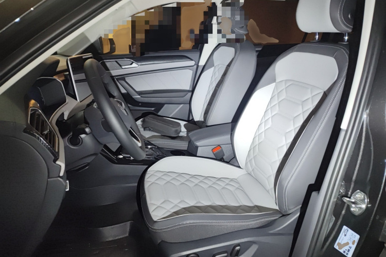 大众 探岳 2026款 3000万辆甄选款 300TSI局部细节19