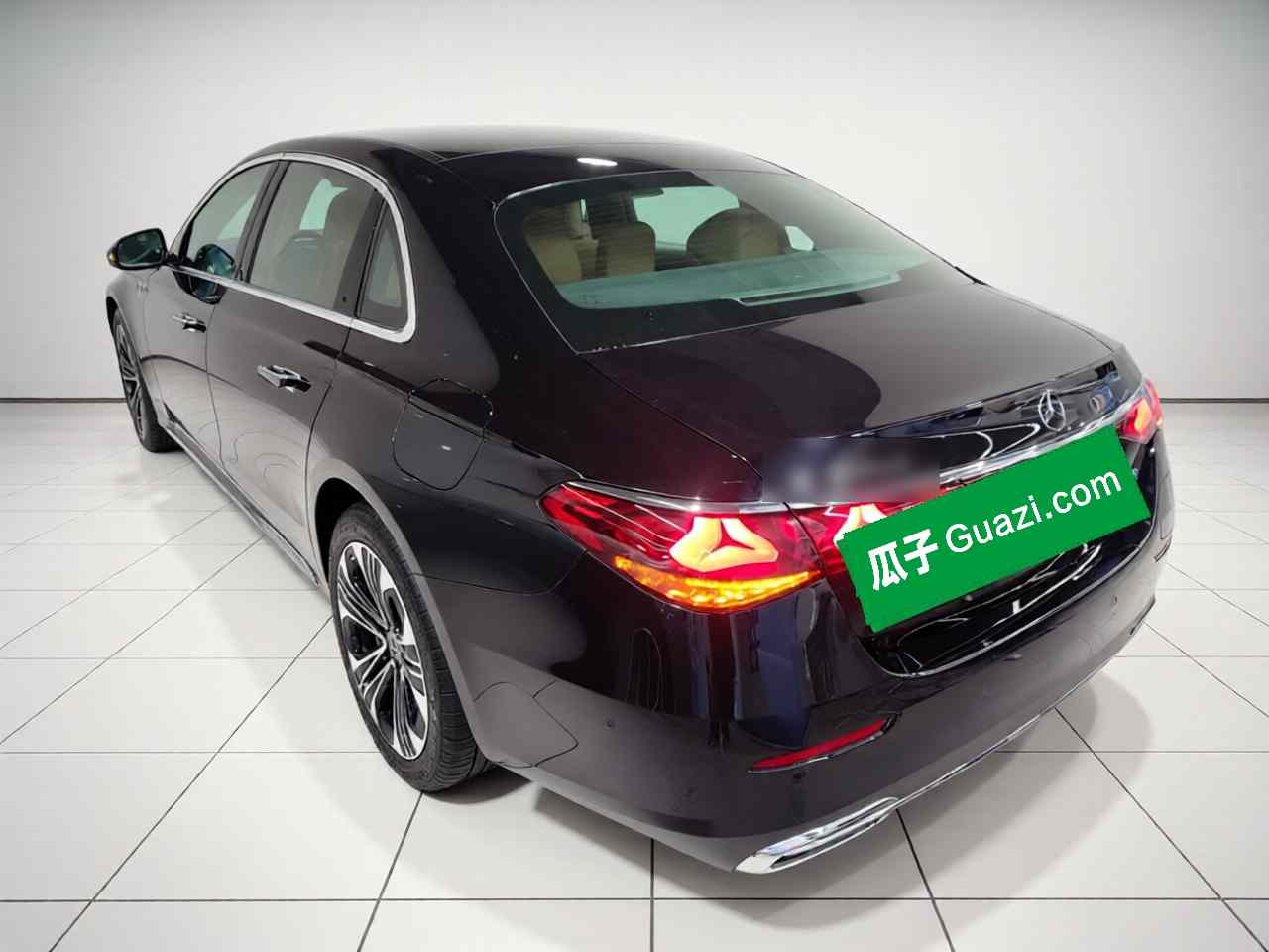 奔驰E级新能源 2024款 E 350 e L 插电式混合动力轿车(3)