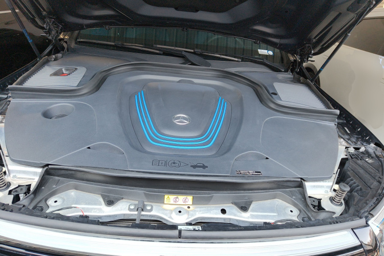 奔驰EQC 2022款 改款 EQC 400 4MATIC局部细节24