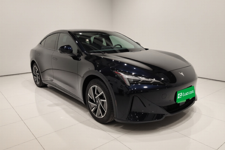 ARCFOX极狐 极狐 阿尔法S5 2024款 560PRO 185kW车身外观3