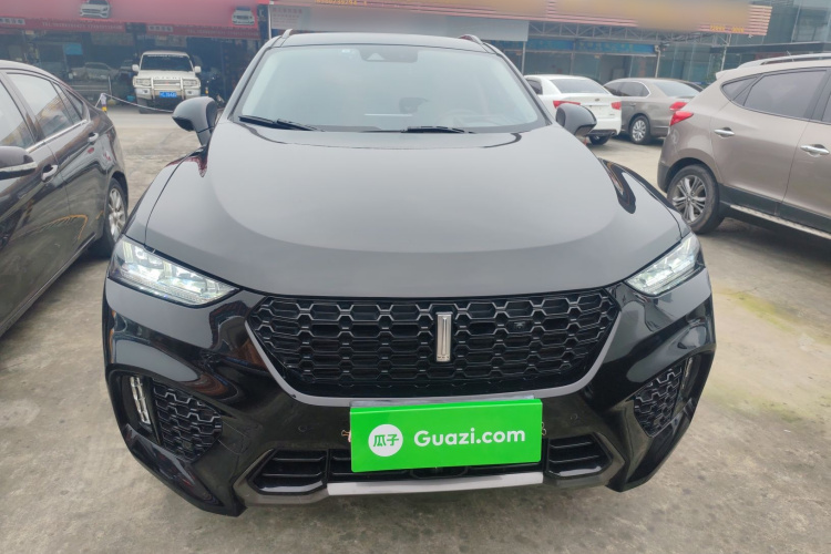 魏牌 VV7 2017款 2.0T 超豪型车身外观2