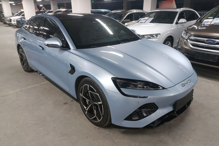 比亚迪 海豹 2022款 700km 长续航后驱版车身外观3