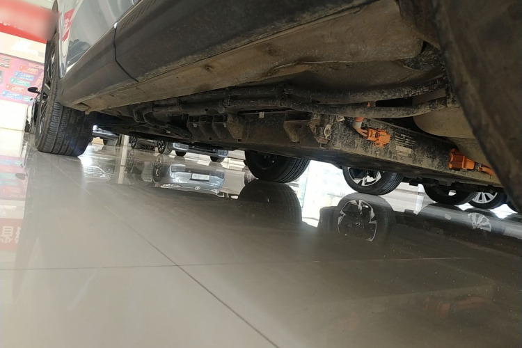 捷途山海L7 2024款 1.5T 120km  ULTRA 5座局部细节9002