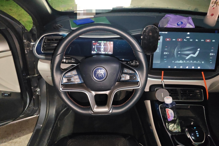 比亚迪 秦PLUS 2021款 EV 500KM 尊贵型中控内饰13
