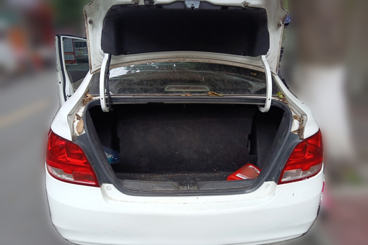 雪佛兰 2016款 赛欧3 1.3L 手动舒适天窗版局部细节23