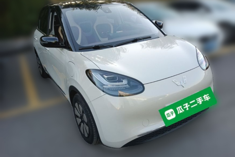 五菱汽车 五菱缤果 2023款 333km 灵犀互联+款车身外观3