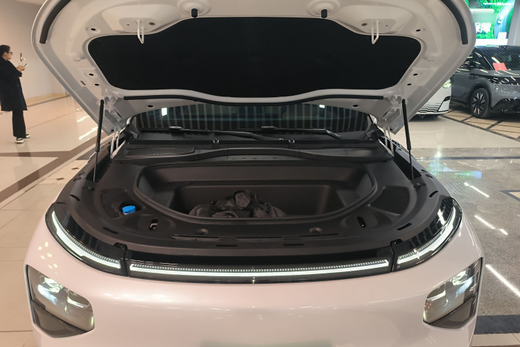 小鹏G9 2025款 625 长续航 Max局部细节24