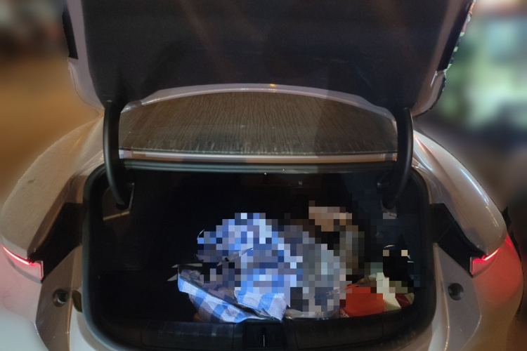 保时捷 2022款 Taycan中控内饰23