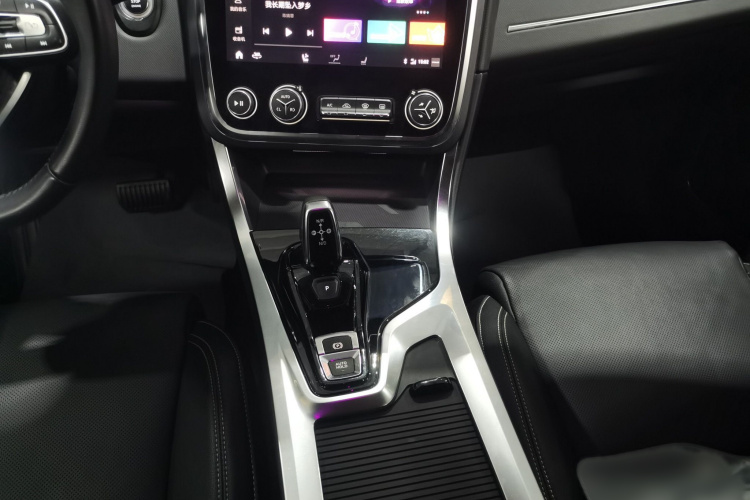 领克01 2019款 2.0T 两驱型Pro版 国VI局部细节18