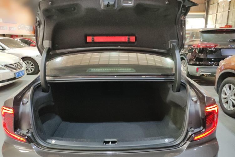 沃尔沃S90 2021款 B5 智逸豪华版局部细节23