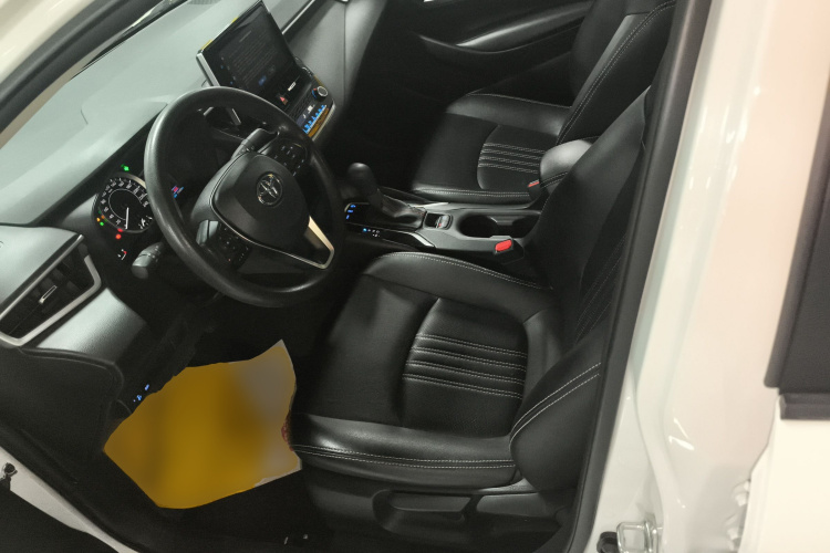 丰田 卡罗拉 2023款 1.2T 精英版局部细节19