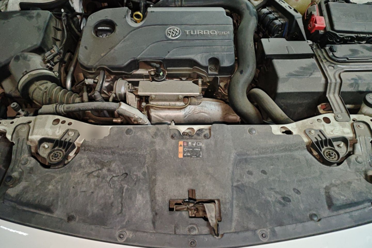 别克 君威 2019款 20T 精英型 国V局部细节24