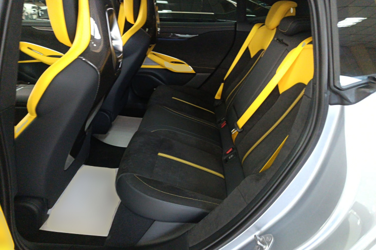 小米汽车 小米SU7 Ultra 2025款 Ultra中控内饰21