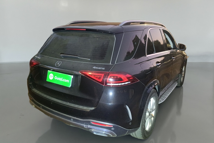 奔驰GLE 2020款 改款 GLE 350 4MATIC 时尚型特别版车身外观7