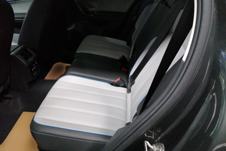 大众 探岳GTE插电混动 2024款 280TSI 豪华Plus进阶版中控内饰7004