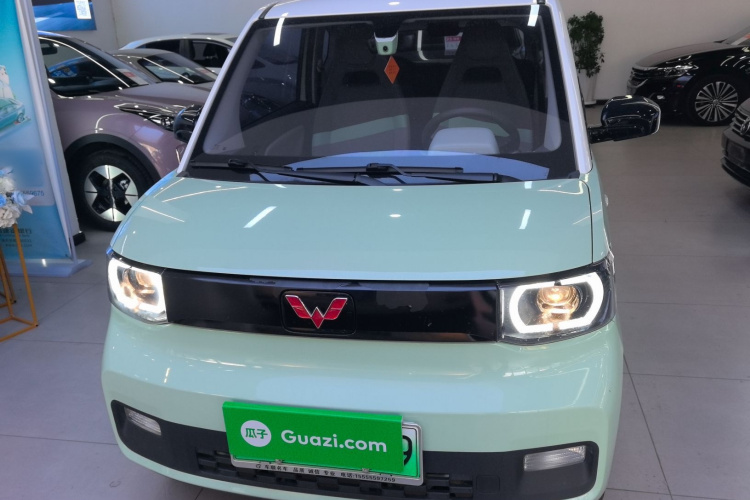 五菱汽车 宏光MINIEV 2022款 马卡龙臻享款 磷酸铁锂车身外观2