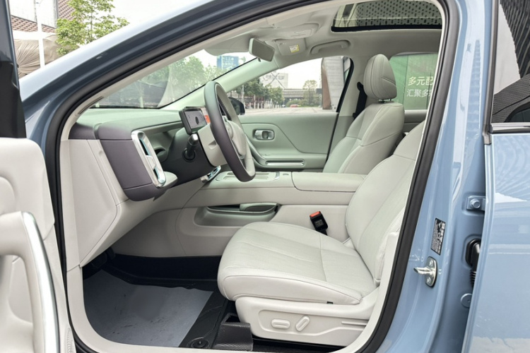 零跑汽车 零跑B01 2025款 650悦享版局部细节19