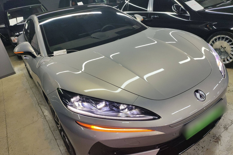 腾势Z9GT 2024款 1100四驱Max版车身外观6002